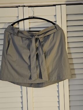 St. Johns Bay Gray Tie-Waist Skort